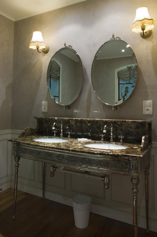 Hotel Le Home Бон Екстериор снимка